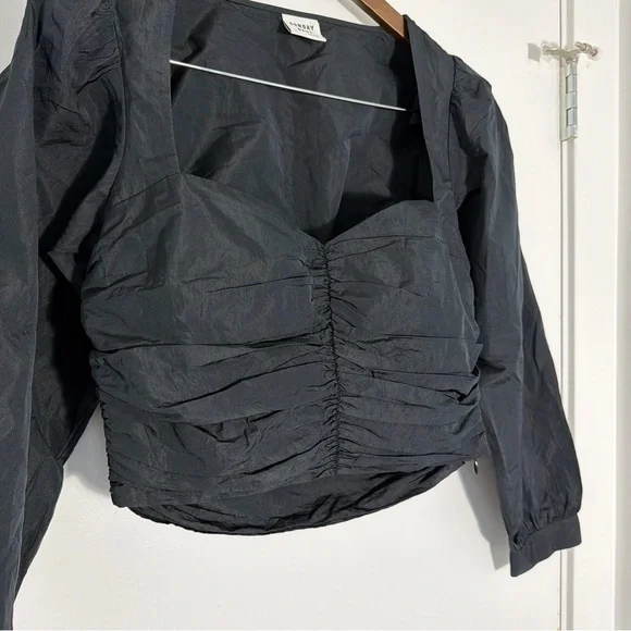 Aritzia Sunday Best Black Ruched Blouse - Picture 3 of 9